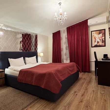 Signeev'S Villa Київ Екстер'єр фото