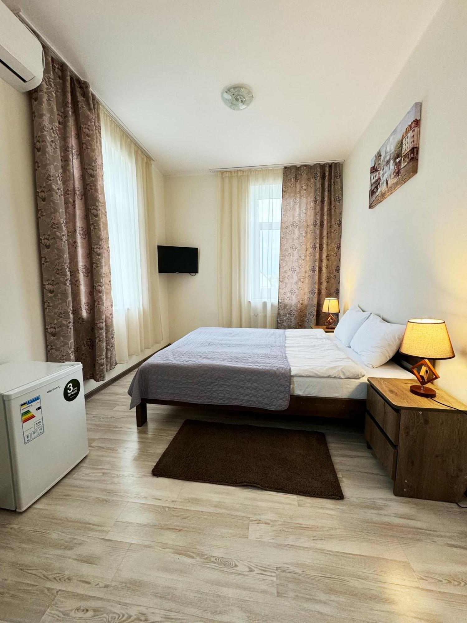 Signeev'S Villa Київ Екстер'єр фото