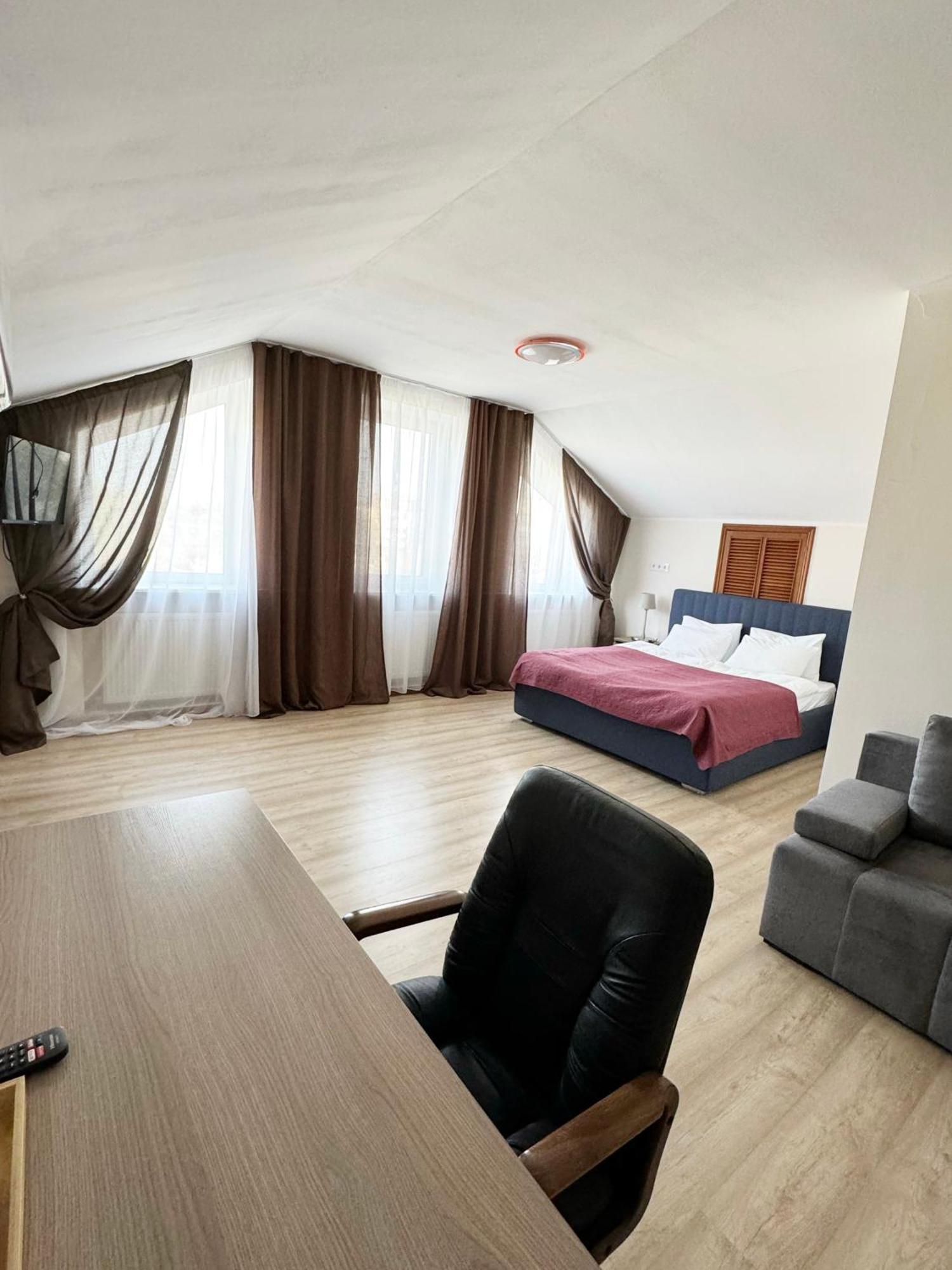 Signeev'S Villa Київ Екстер'єр фото
