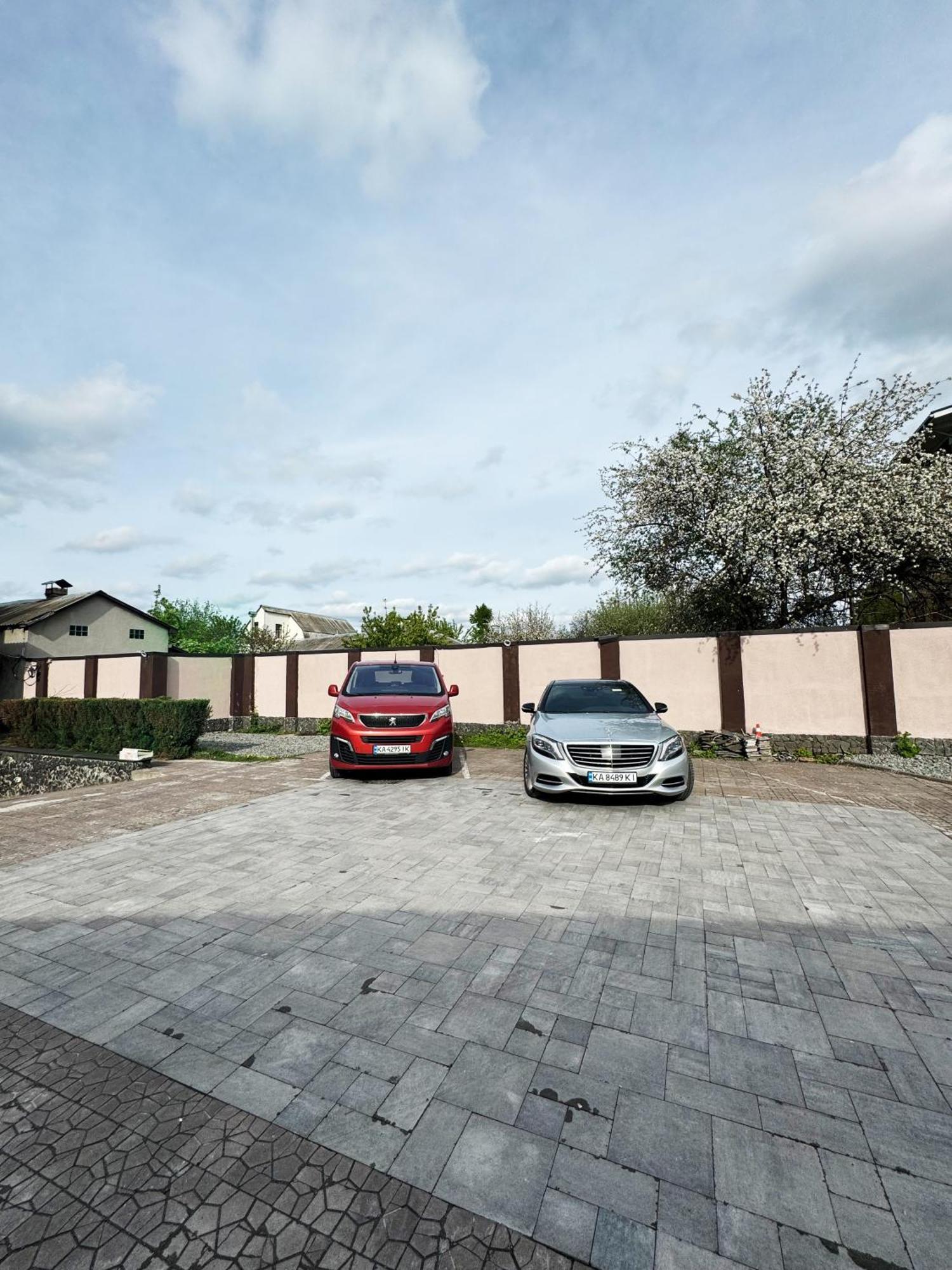 Signeev'S Villa Київ Екстер'єр фото