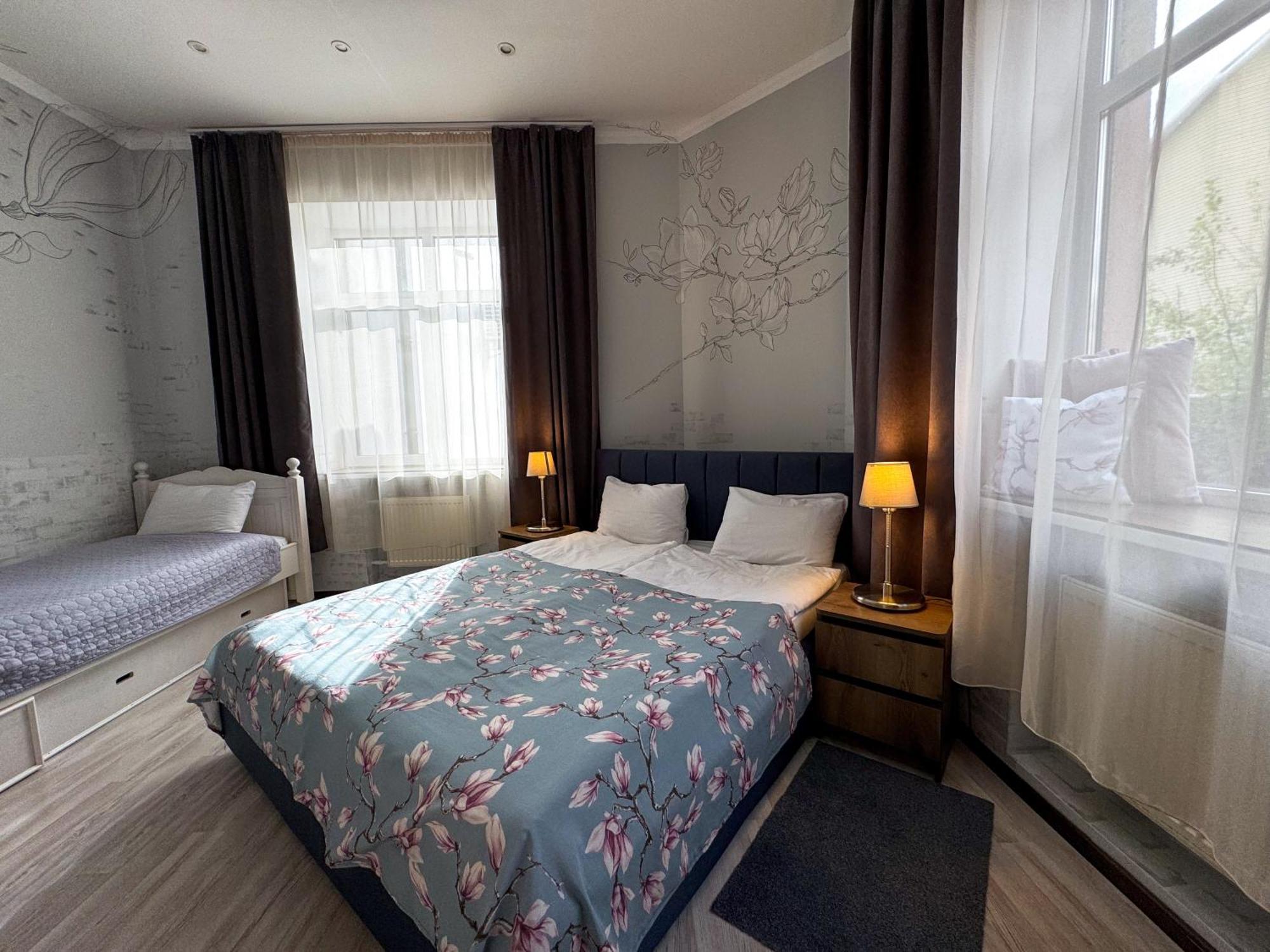 Signeev'S Villa Київ Екстер'єр фото