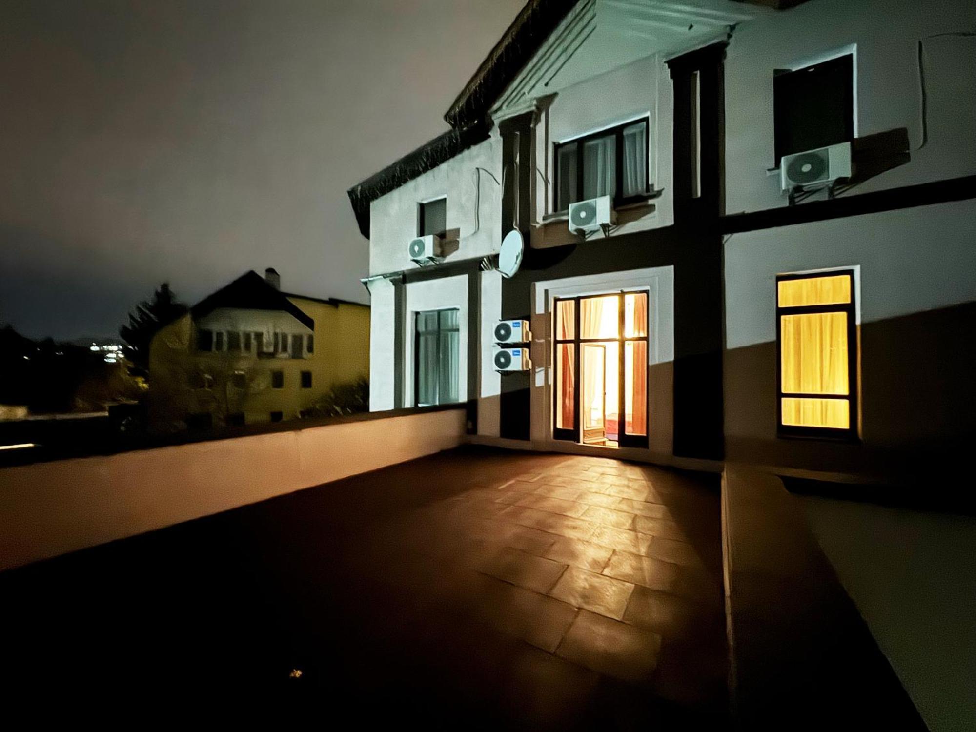 Signeev'S Villa Київ Екстер'єр фото